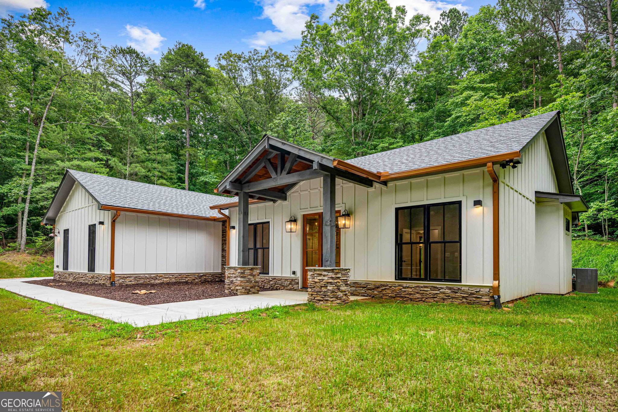 Ellijay, GA 30540,1165 Knight RD