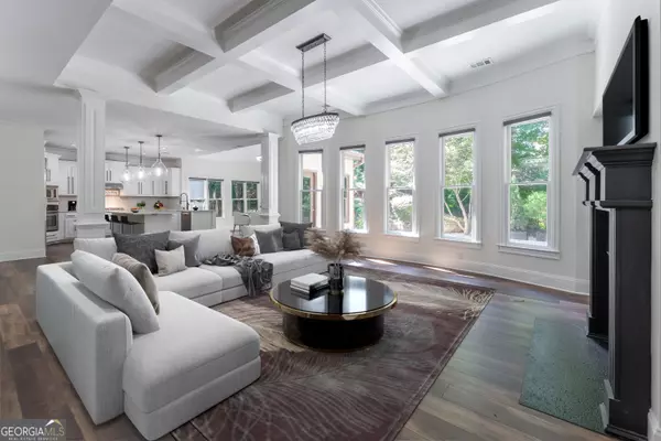 Suwanee, GA 30024,5885 Trailwood CT