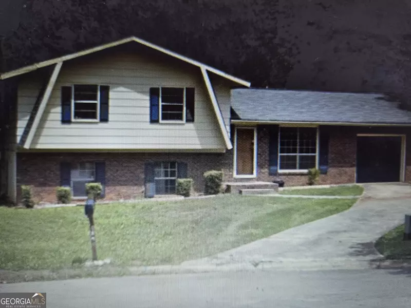 8778 Homewood CT, Riverdale, GA 30274