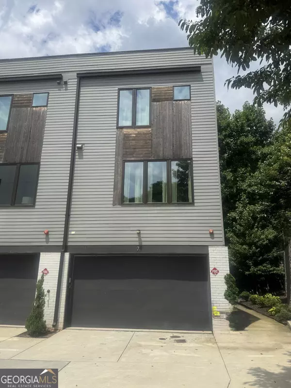 Atlanta, GA 30317,2424 Memorial Drive DR SE #7
