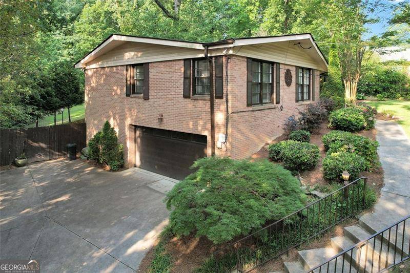 Atlanta, GA 30318,2994 Baker Ridge DR NW