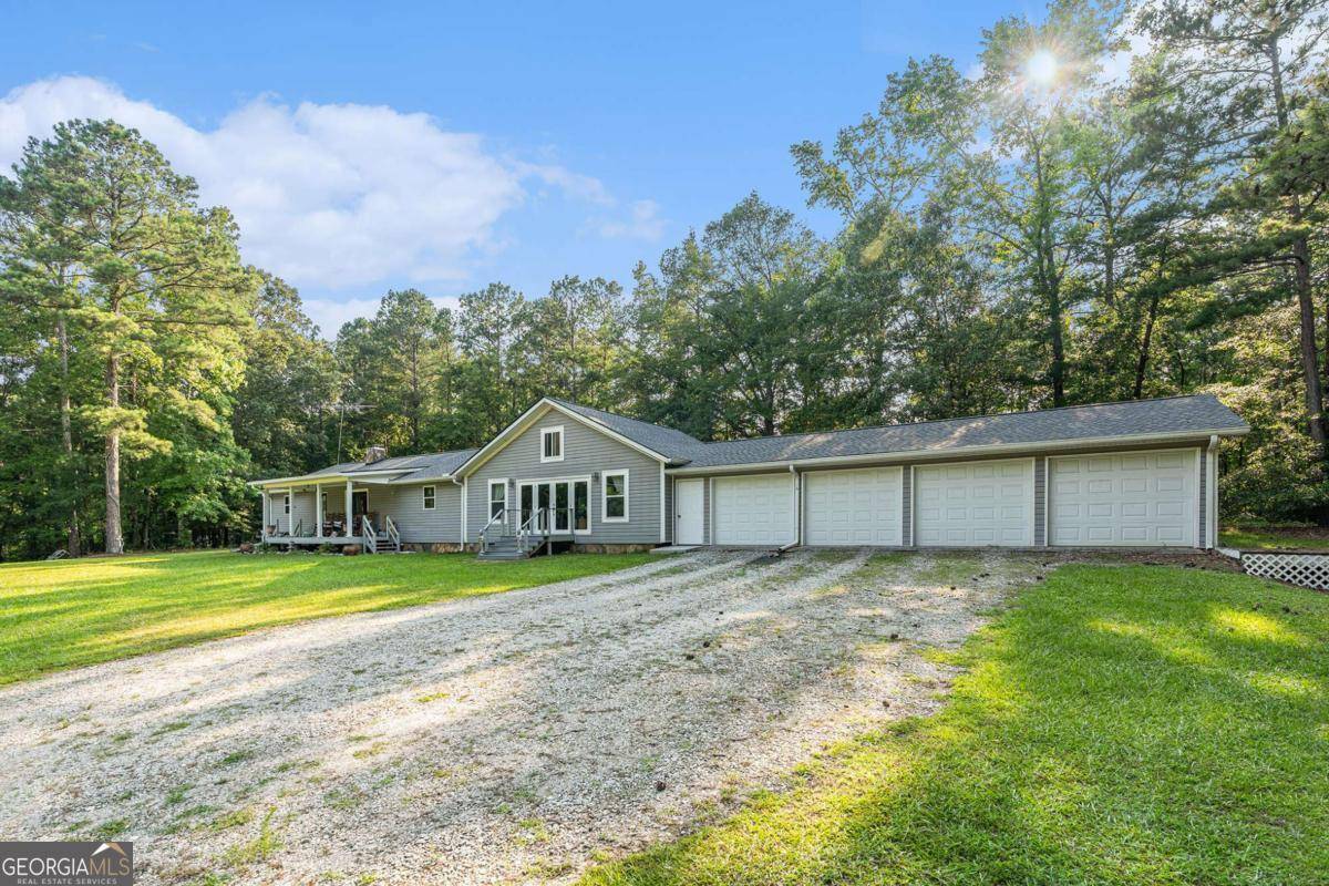 Senoia, GA 30276,784 Rowe RD