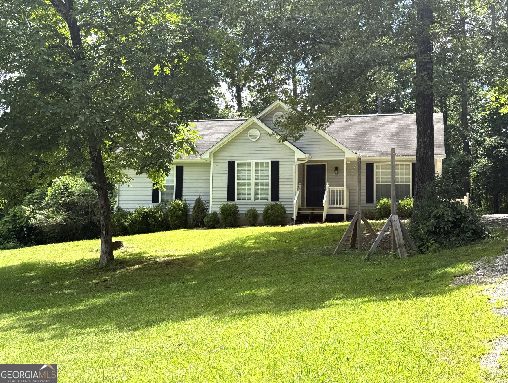 2538 Ben Higgens RD, Dahlonega, GA 30533