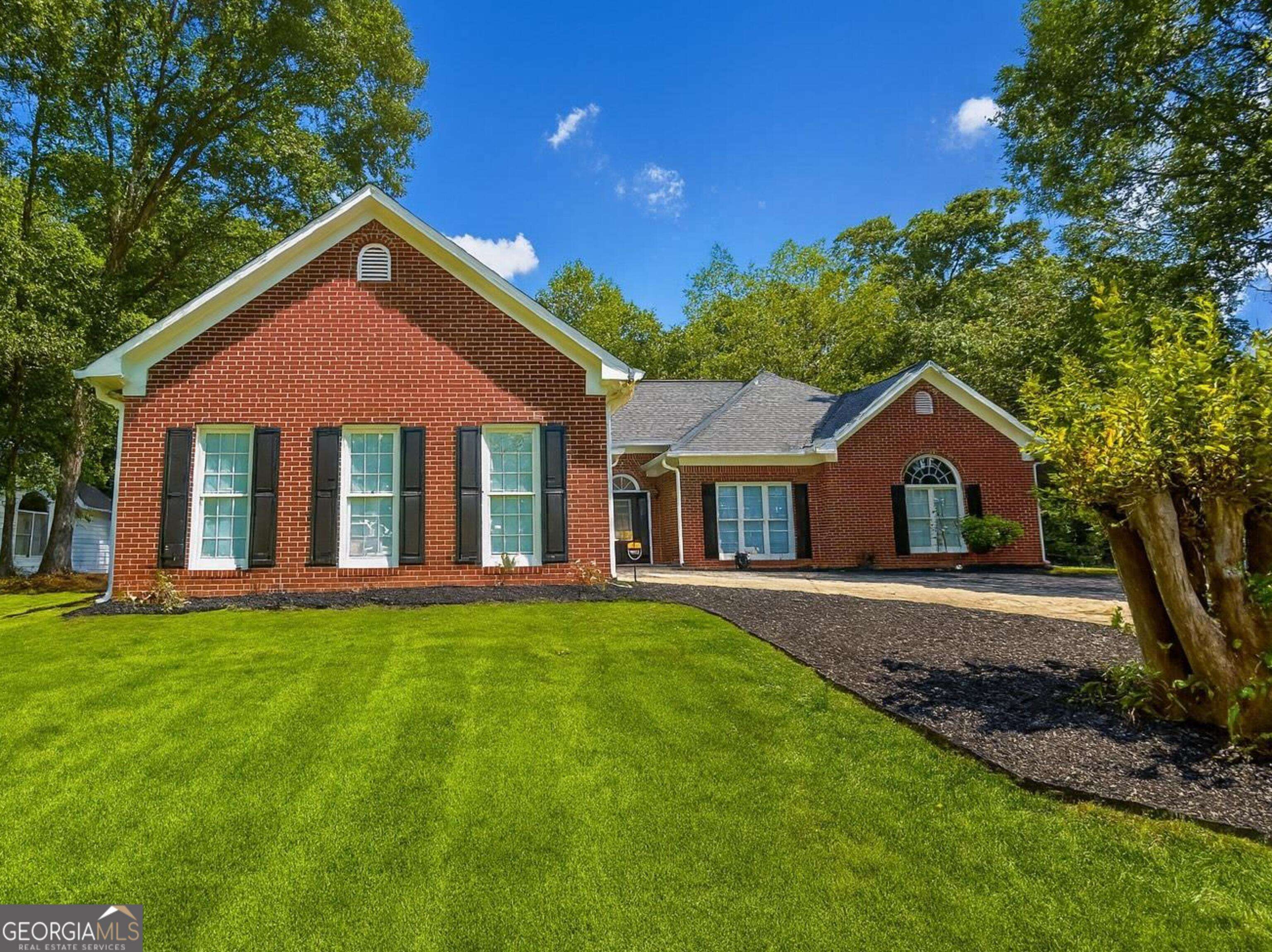 9653 Washington CIR, Jonesboro, GA 30238