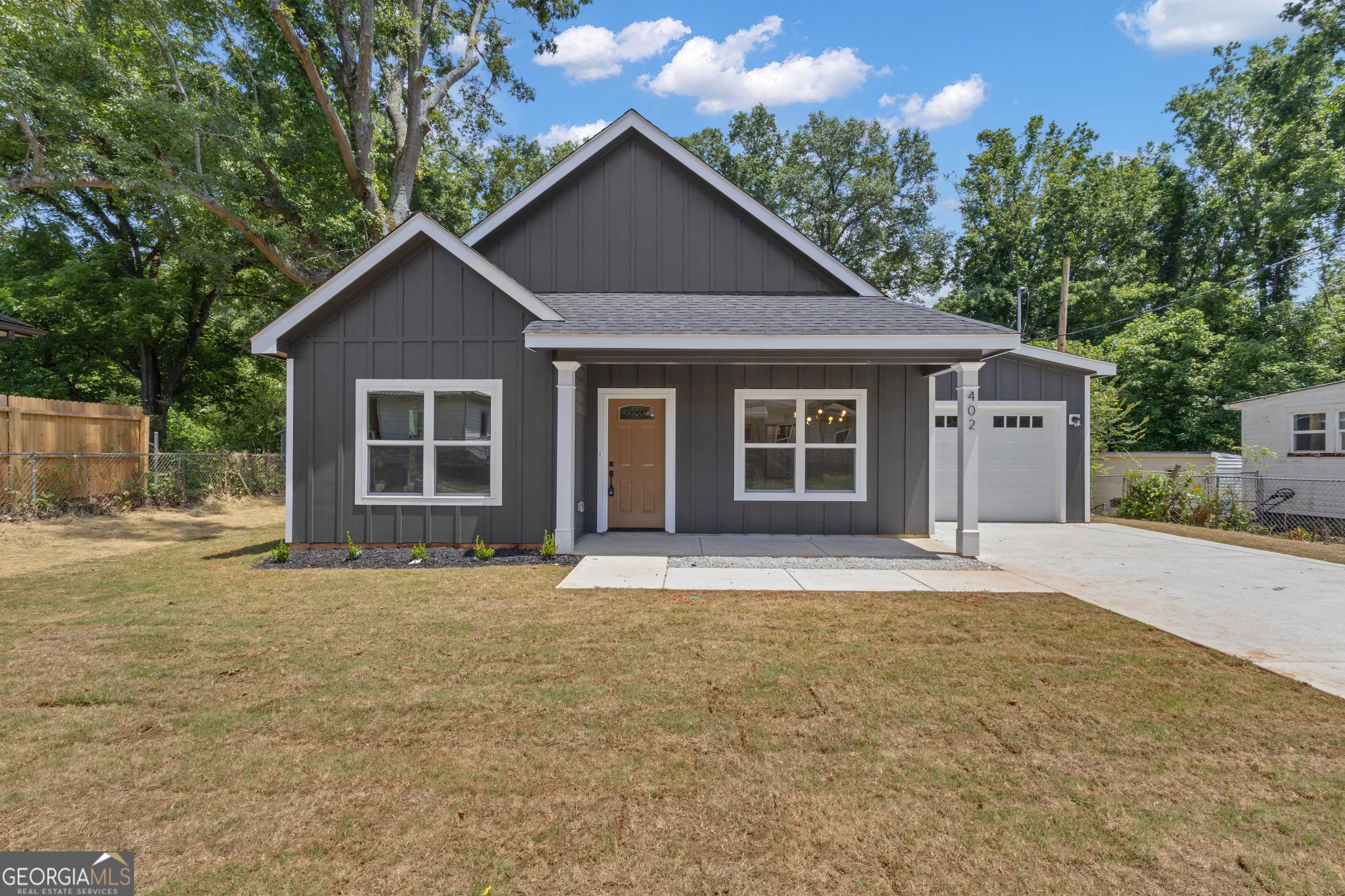 402 Power Plant RD, Hogansville, GA 30230