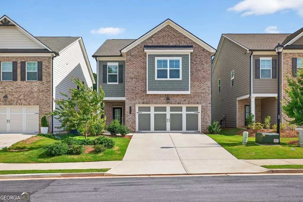 Oakwood, GA 30566,5252 Fox Den RD