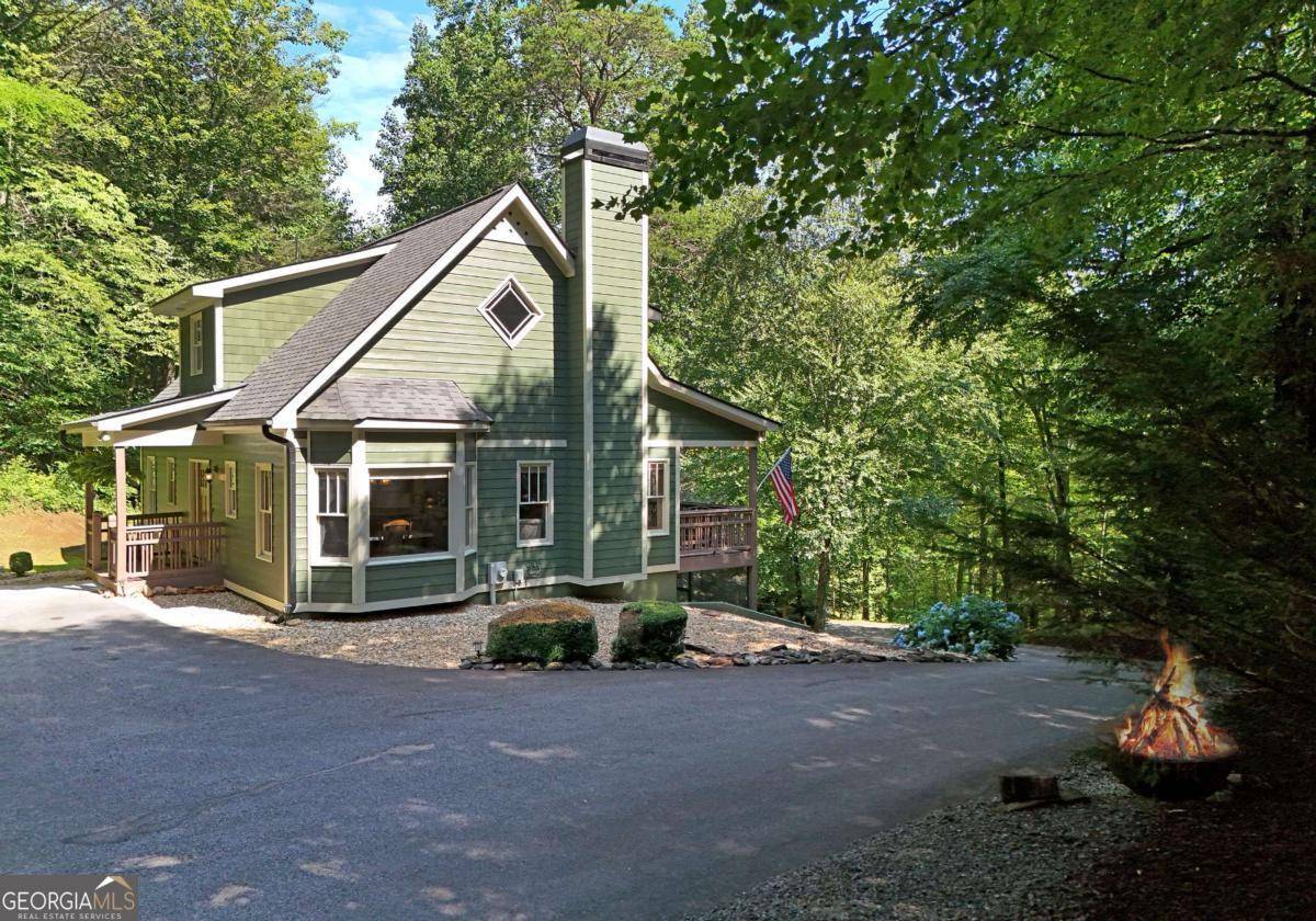 Hiawassee, GA 30546,142 Evergreen RD