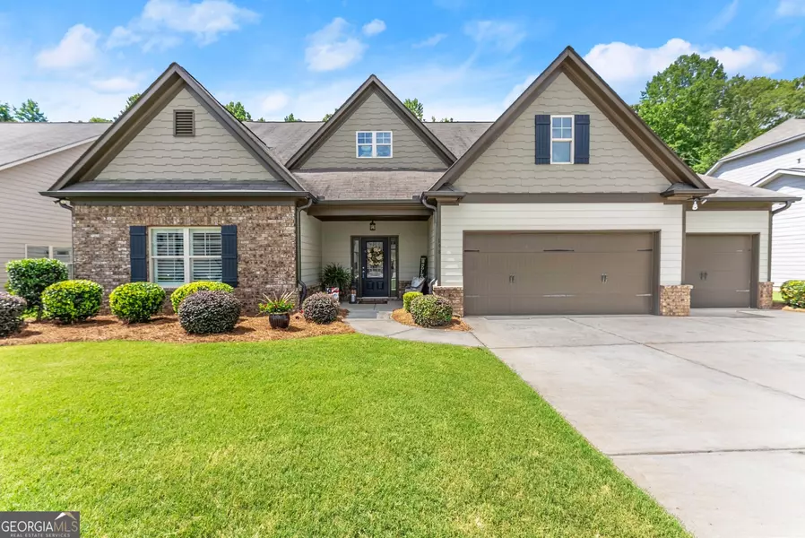 198 Morris Creek DR, Hoschton, GA 30548