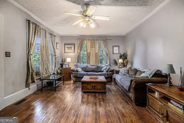 Jefferson, GA 30549,214 Orrs School RD