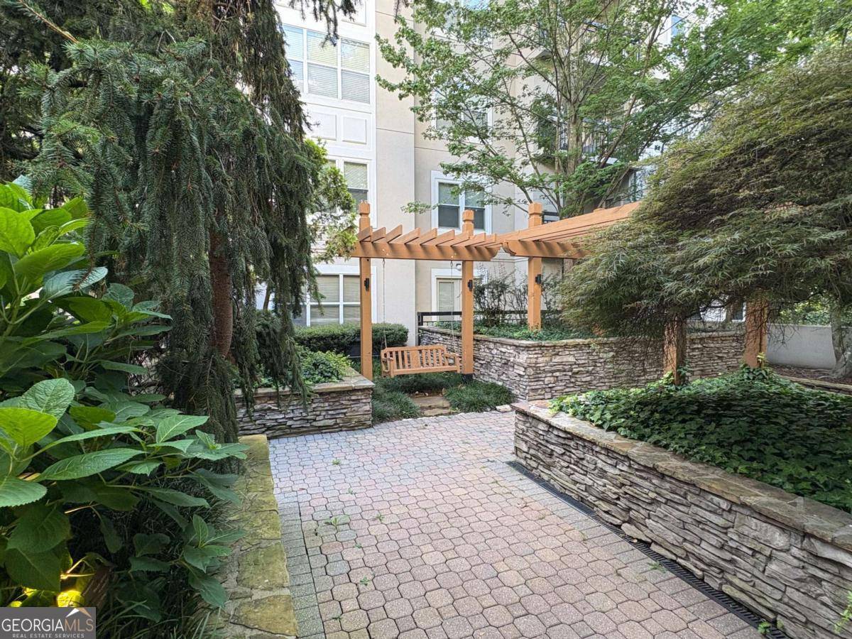 1201 River Green DR NW, Atlanta, GA 30327