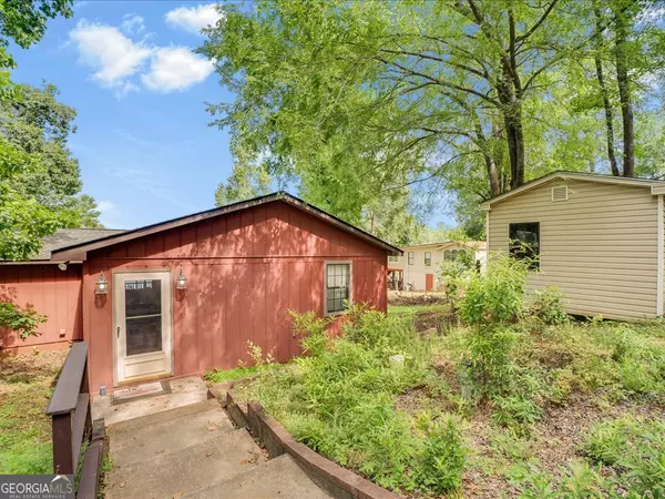 Milledgeville, GA 31061,186 Merry DR NW