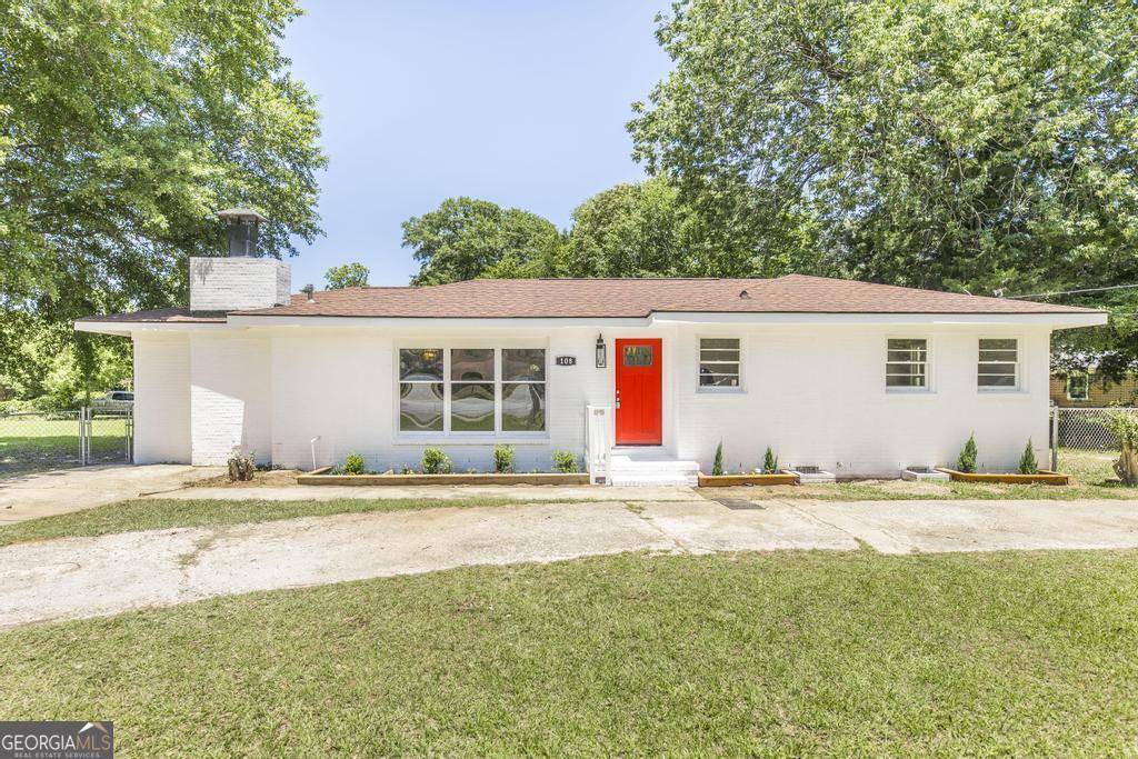 108 Holly ST, Warner Robins, GA 31093