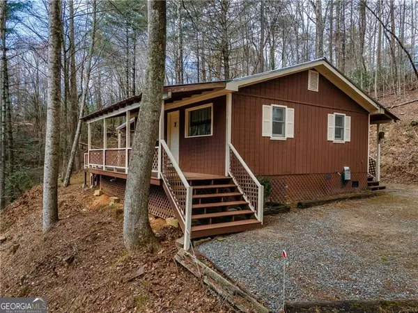 3185 Old Flat Branch RD, Ellijay, GA 30540