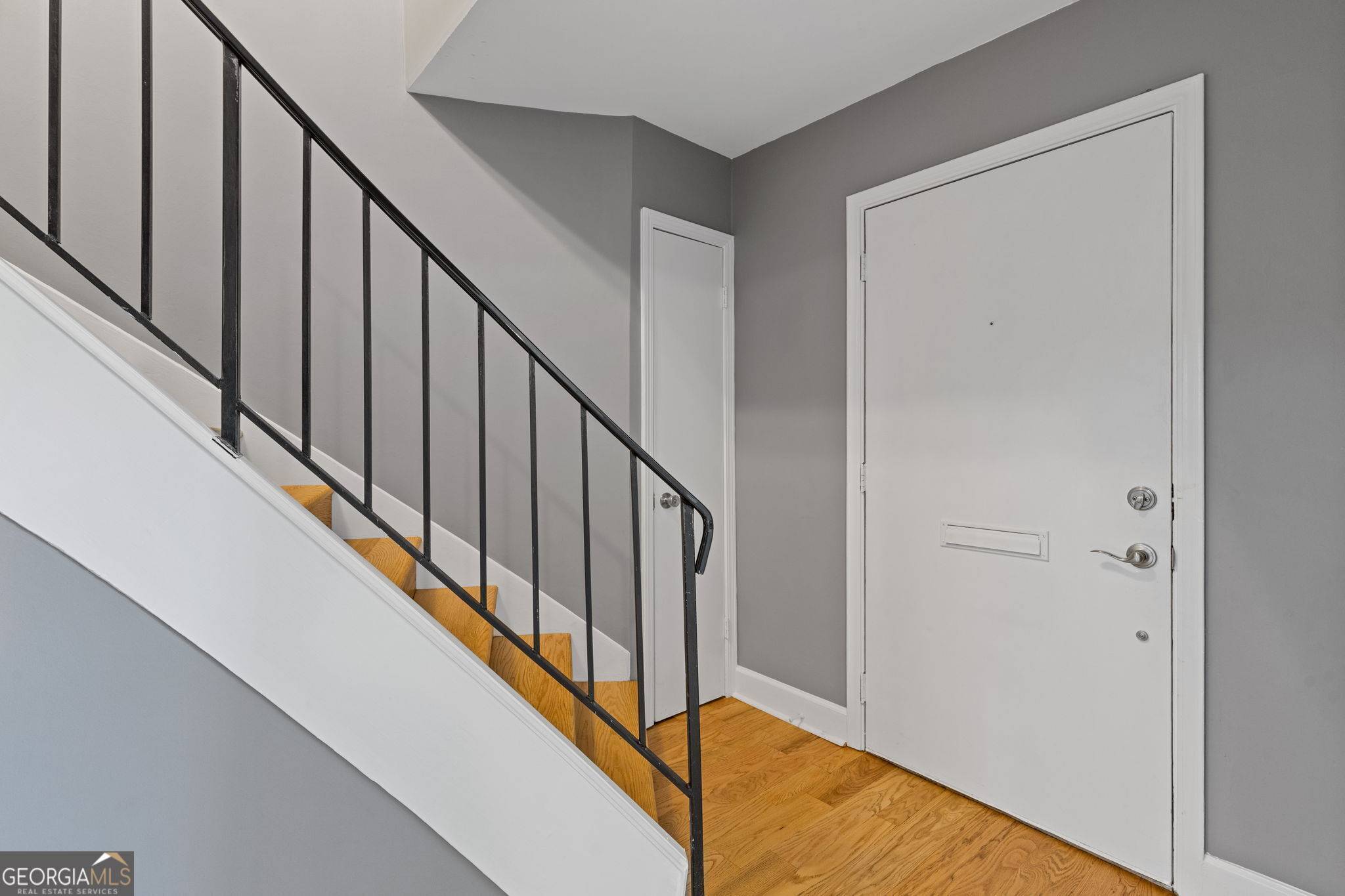 Sandy Springs, GA 30342,5400 Roswell RD #APT E6