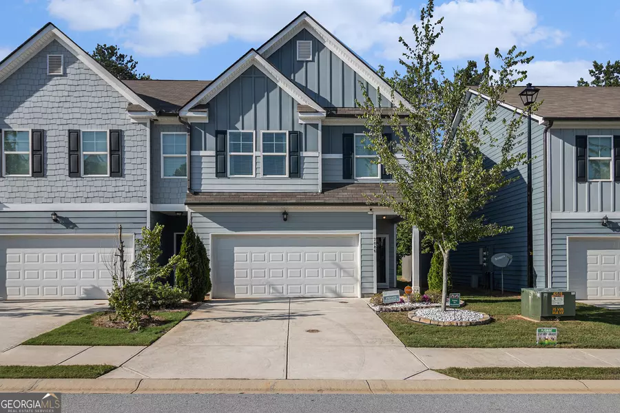 7086 Gladstone CIR, Stonecrest, GA 30038