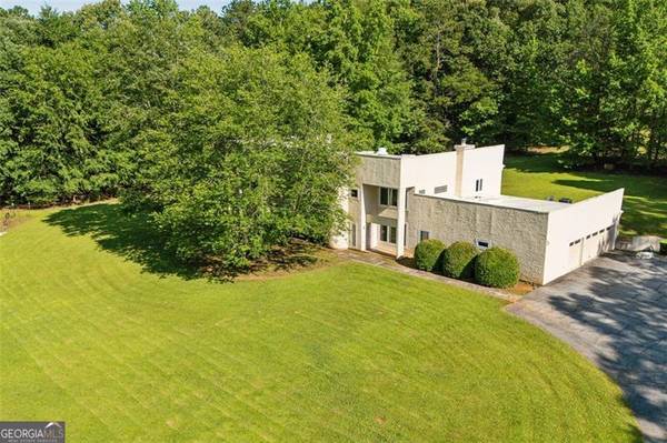110 Bridger Point RD, Fayetteville, GA 30215