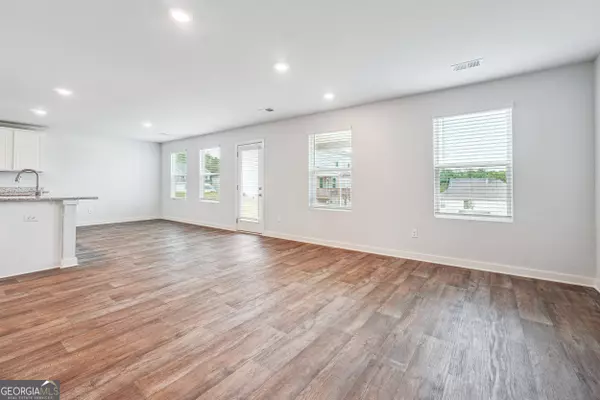 Lagrange, GA 30241,703 Windstream DR #B53
