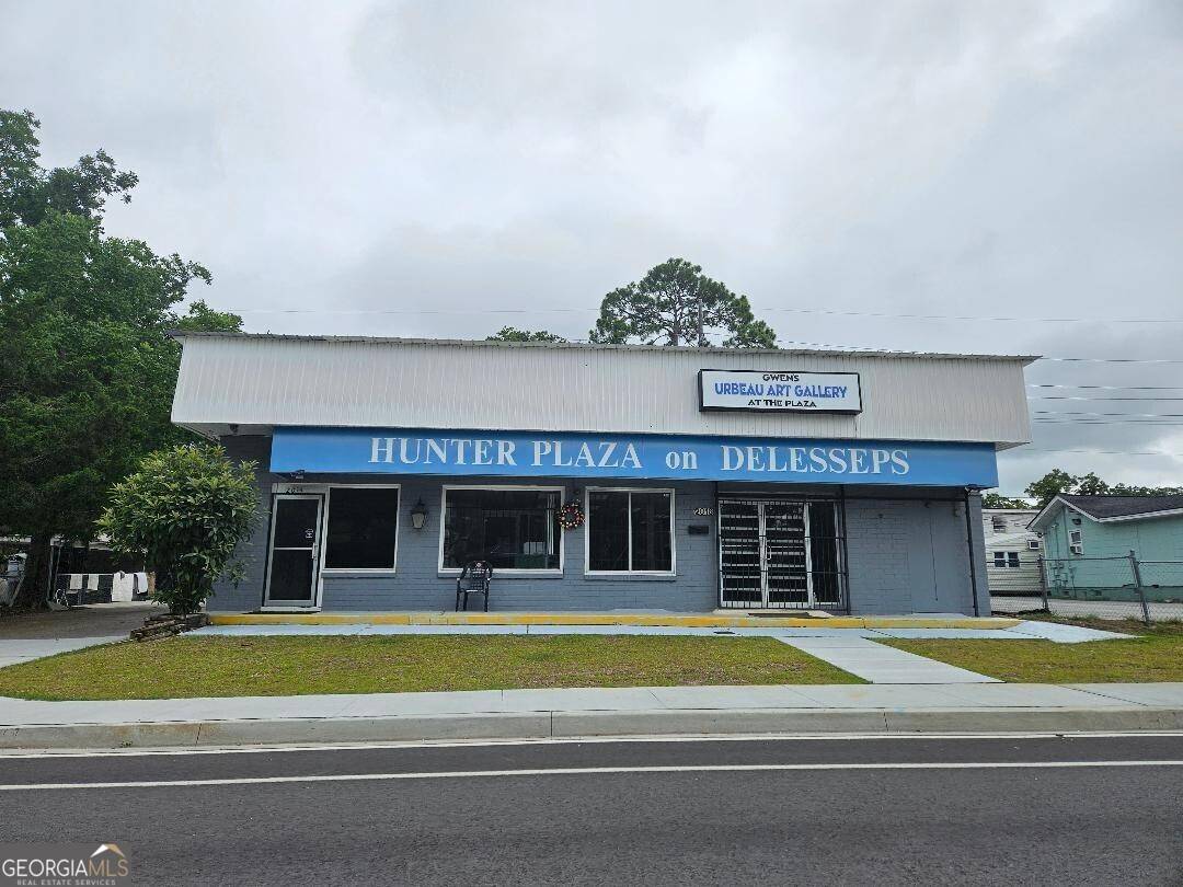 2016 Delesseps AVE, Savannah, GA 31404