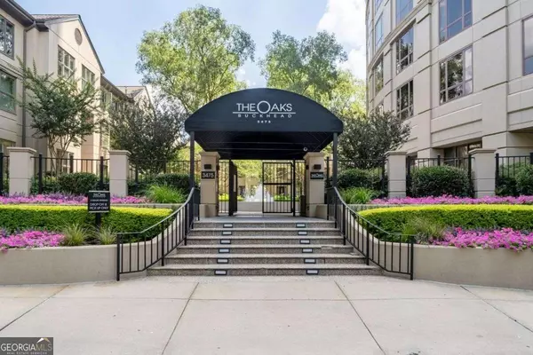 Atlanta, GA 30326,3475 Oak Valley RD NE #910