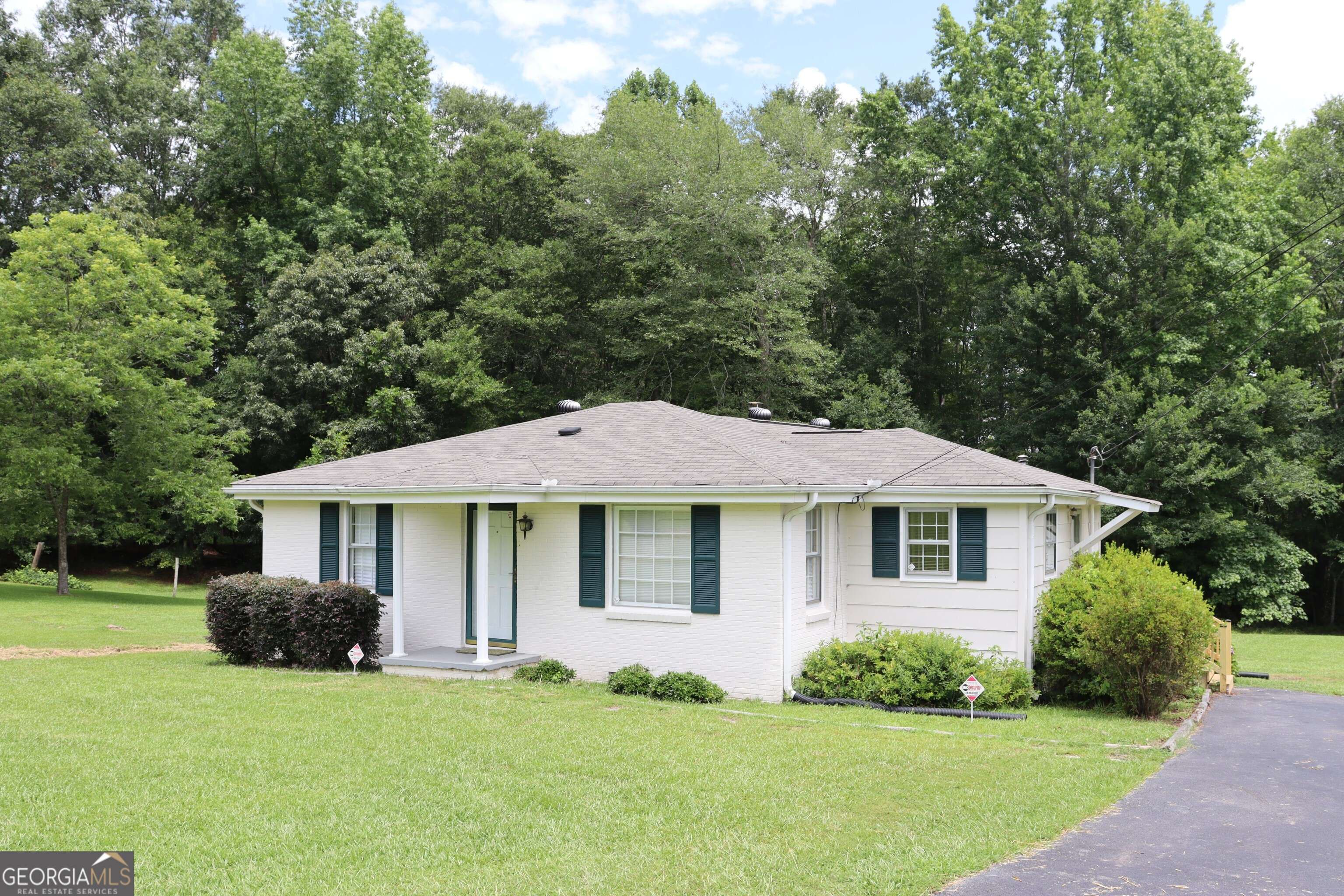 9916 Stockmar RD, Villa Rica, GA 30180