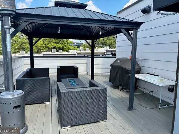 Atlanta, GA 30312,623 NE Irwin ST NE