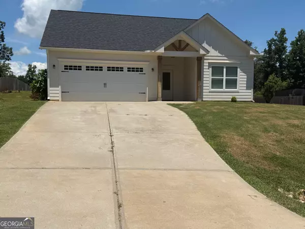 348 N Point CIR, Hartwell, GA 30643
