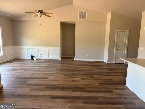 Hartwell, GA 30643,348 N Point CIR