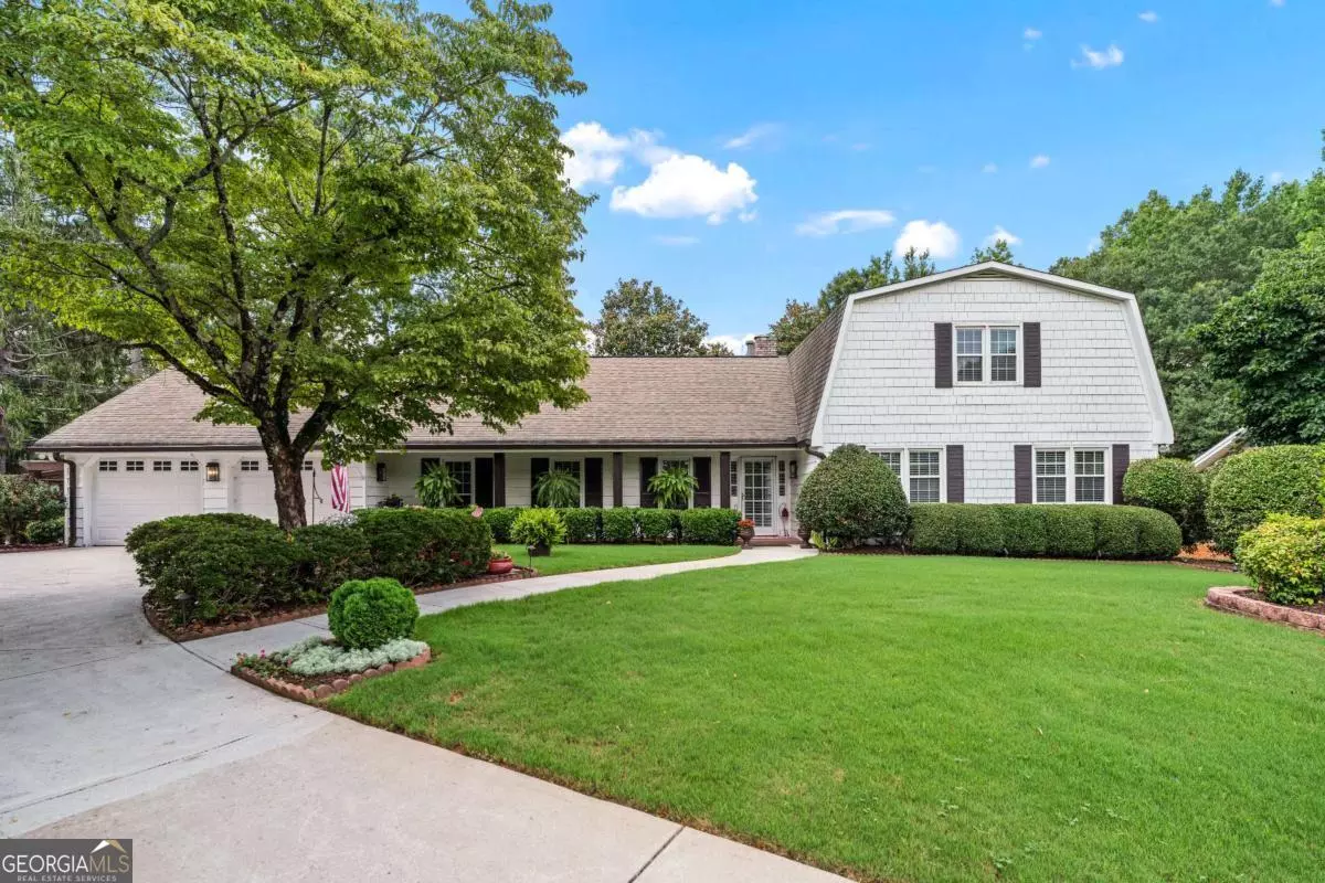 Roswell, GA 30076,200 Bent Grass DR