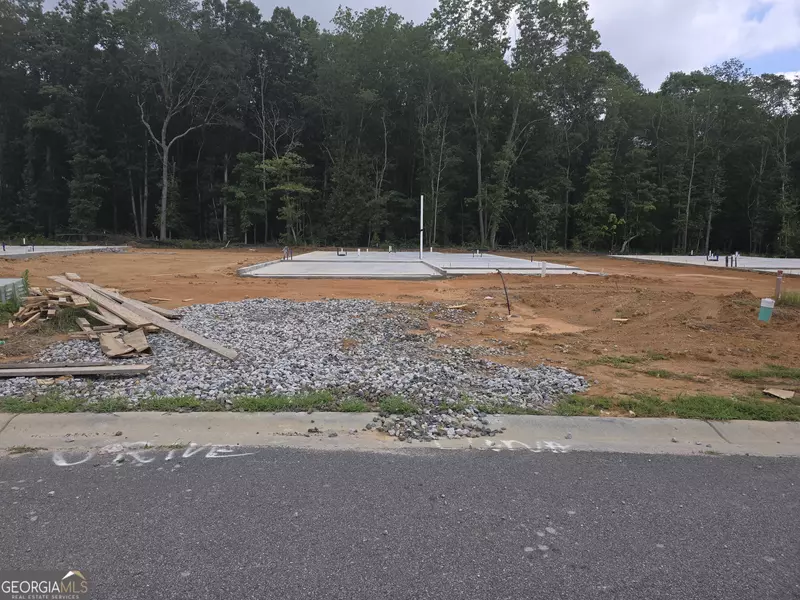 1087 Jeannine LN, Winder, GA 30680