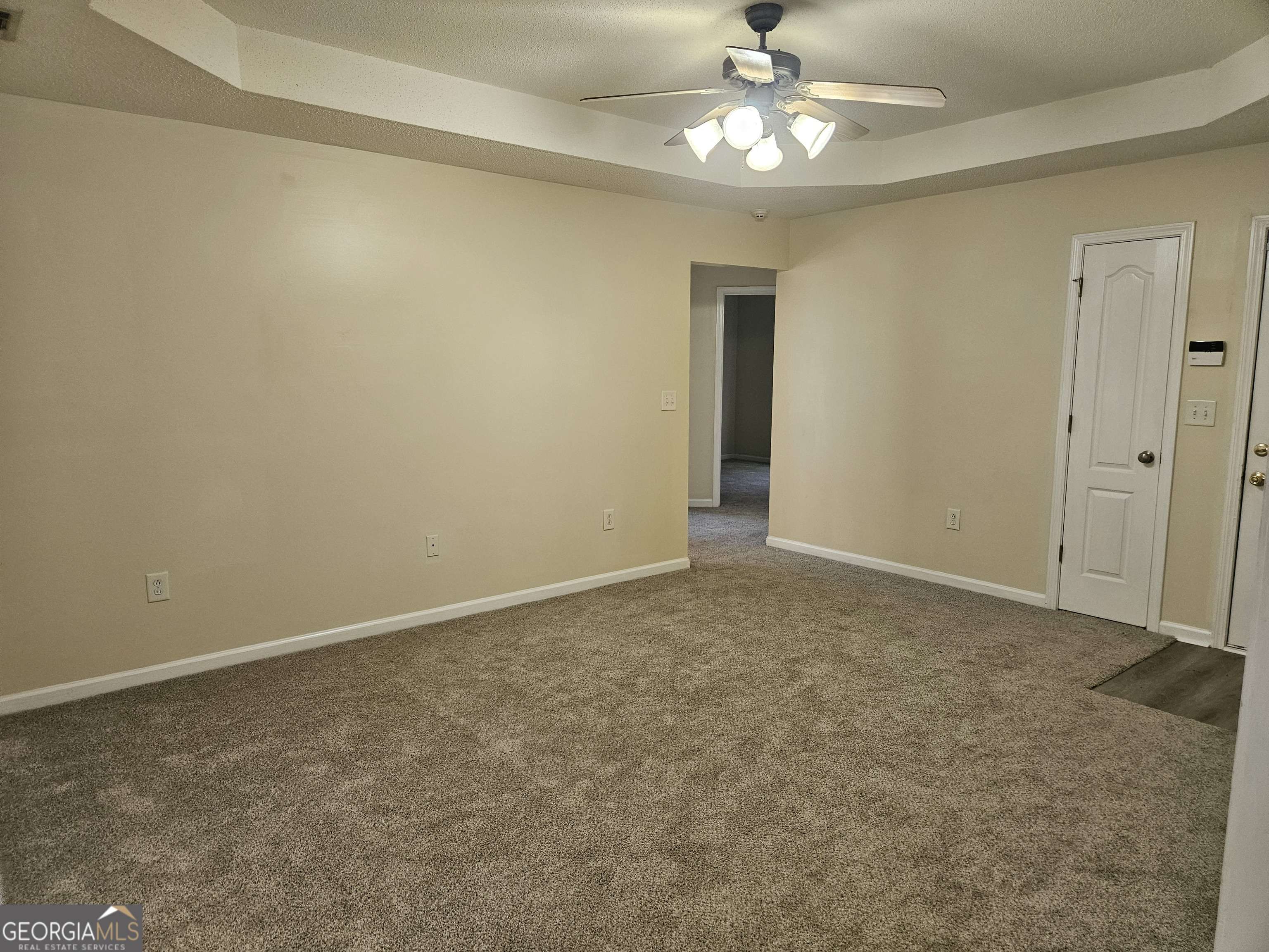 Warner Robins, GA 31088,109 Candy LN