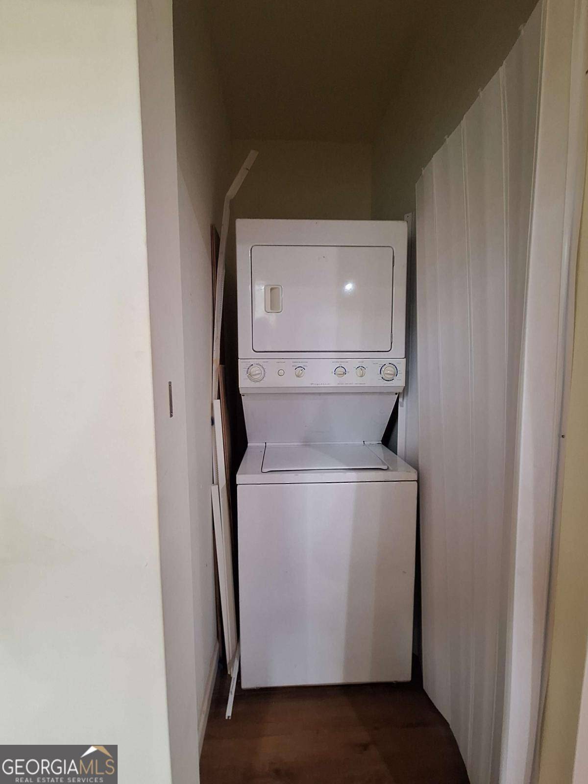 Lithonia, GA 30058,1848 Herringbone HOLW #ADU