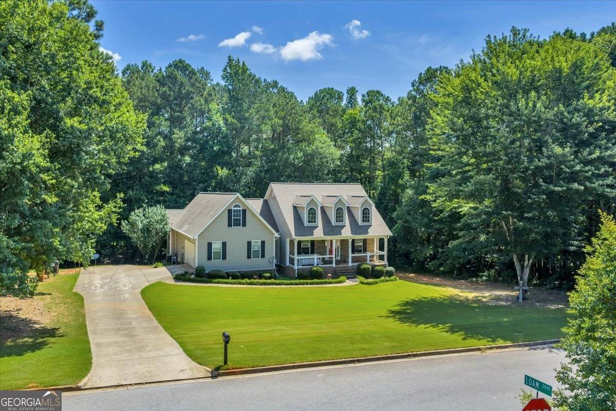 105 Loam DR, Mcdonough, GA 30252