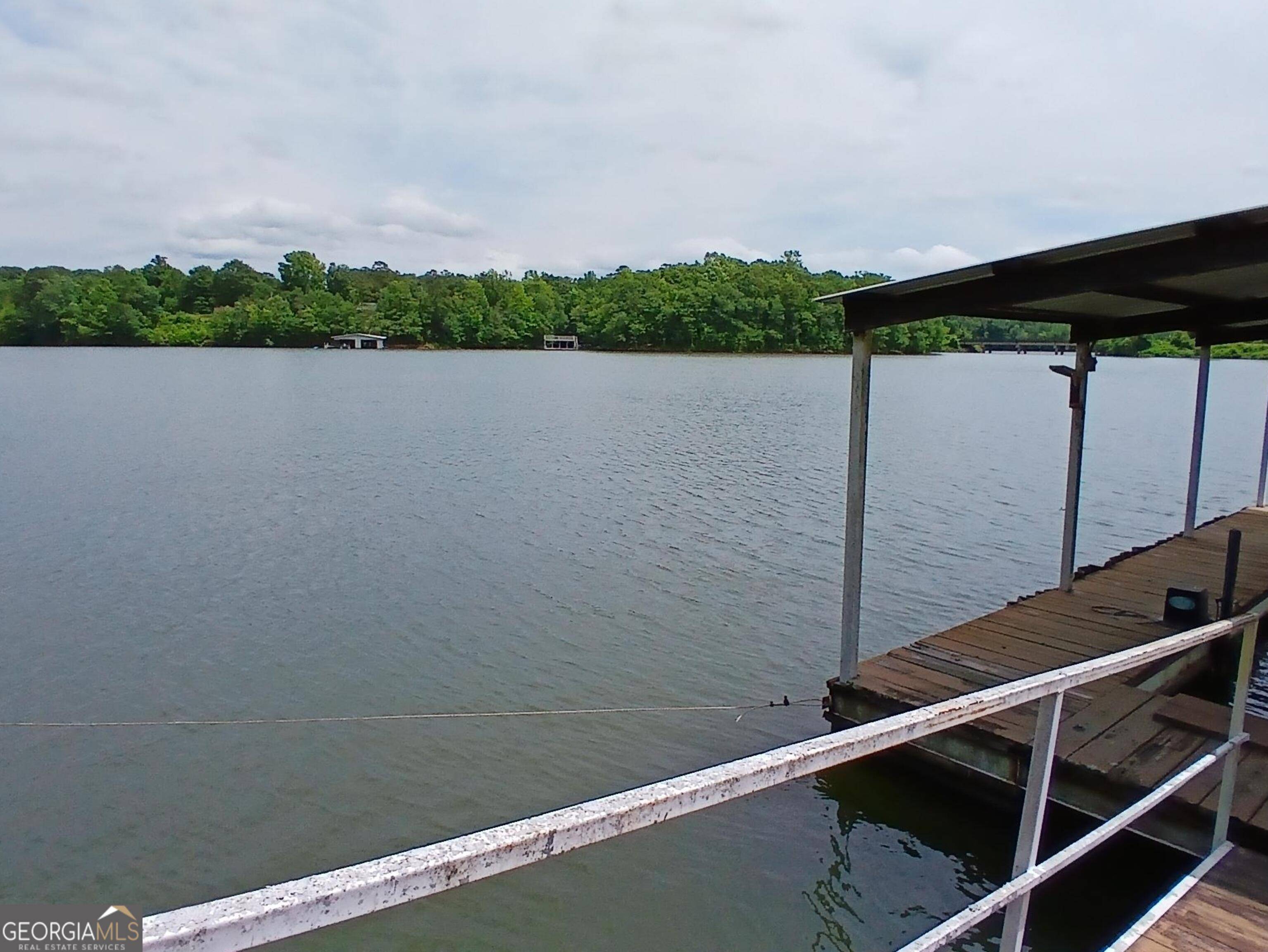 Hartwell, GA 30643,548 Old Beacon Light RD