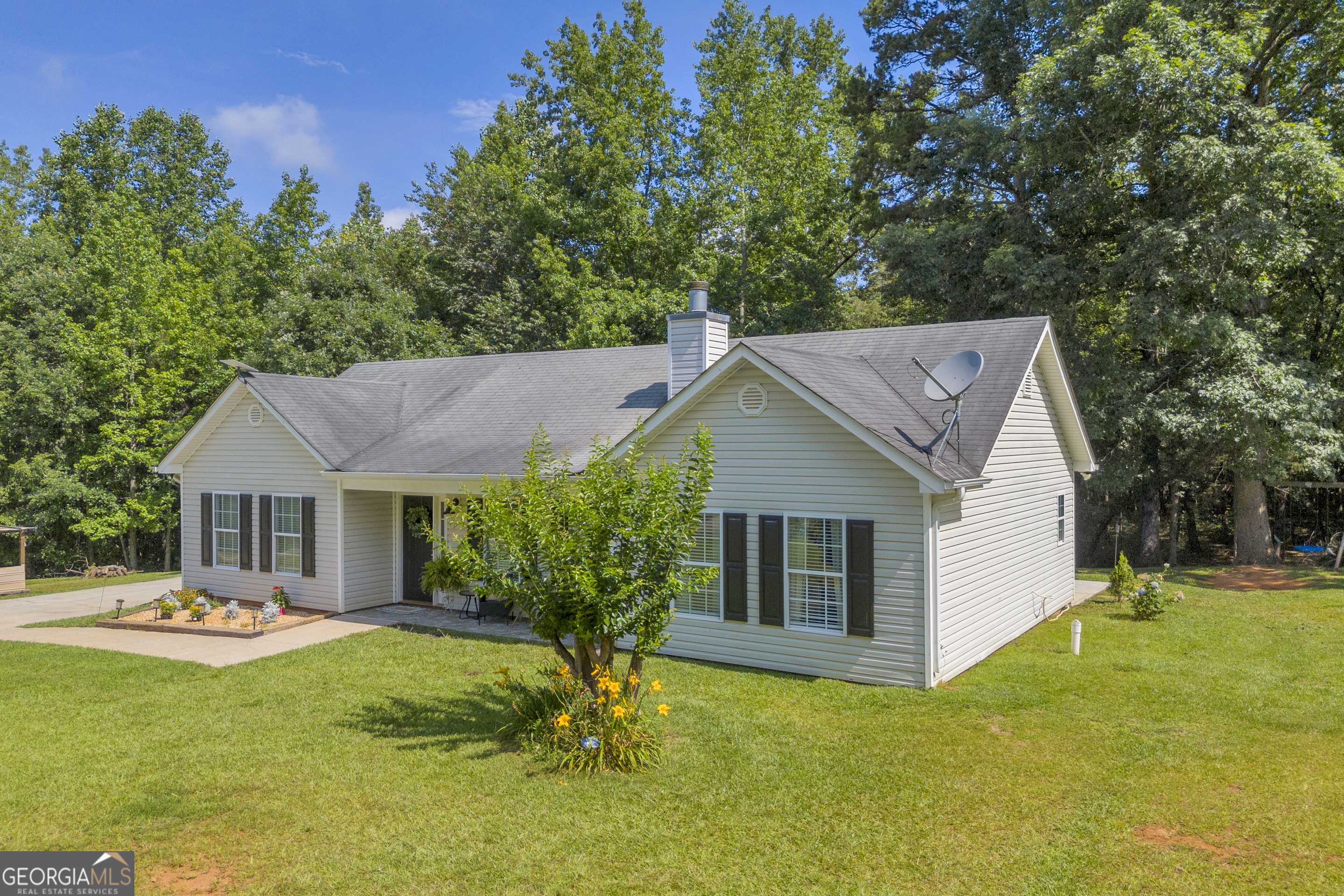 Homer, GA 30547,388 E Coker RD