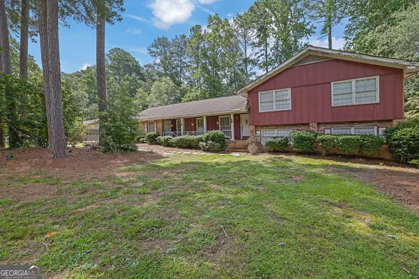 Atlanta, GA 30338,1653 Kings Down CIR