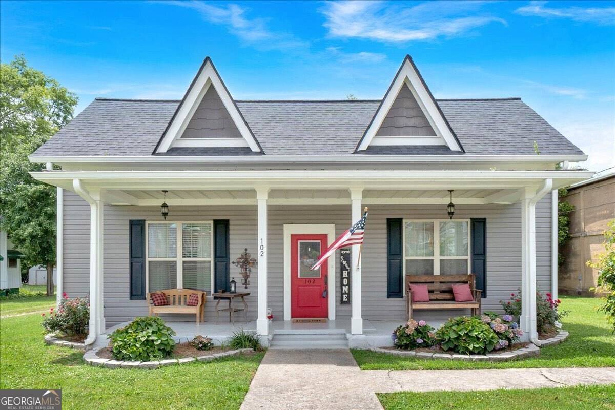 102 S Railroad ST, Adairsville, GA 30103