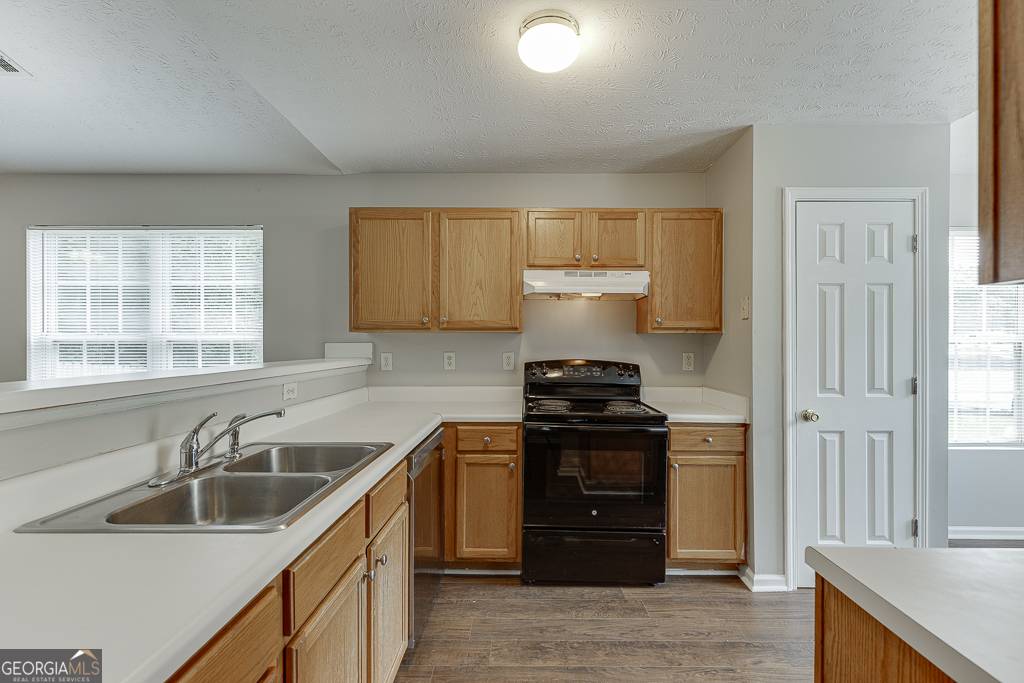 Snellville, GA 30039,2195 Oakland Spring DR