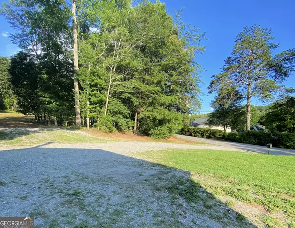 Cleveland, GA 30528,618 Campbell ST