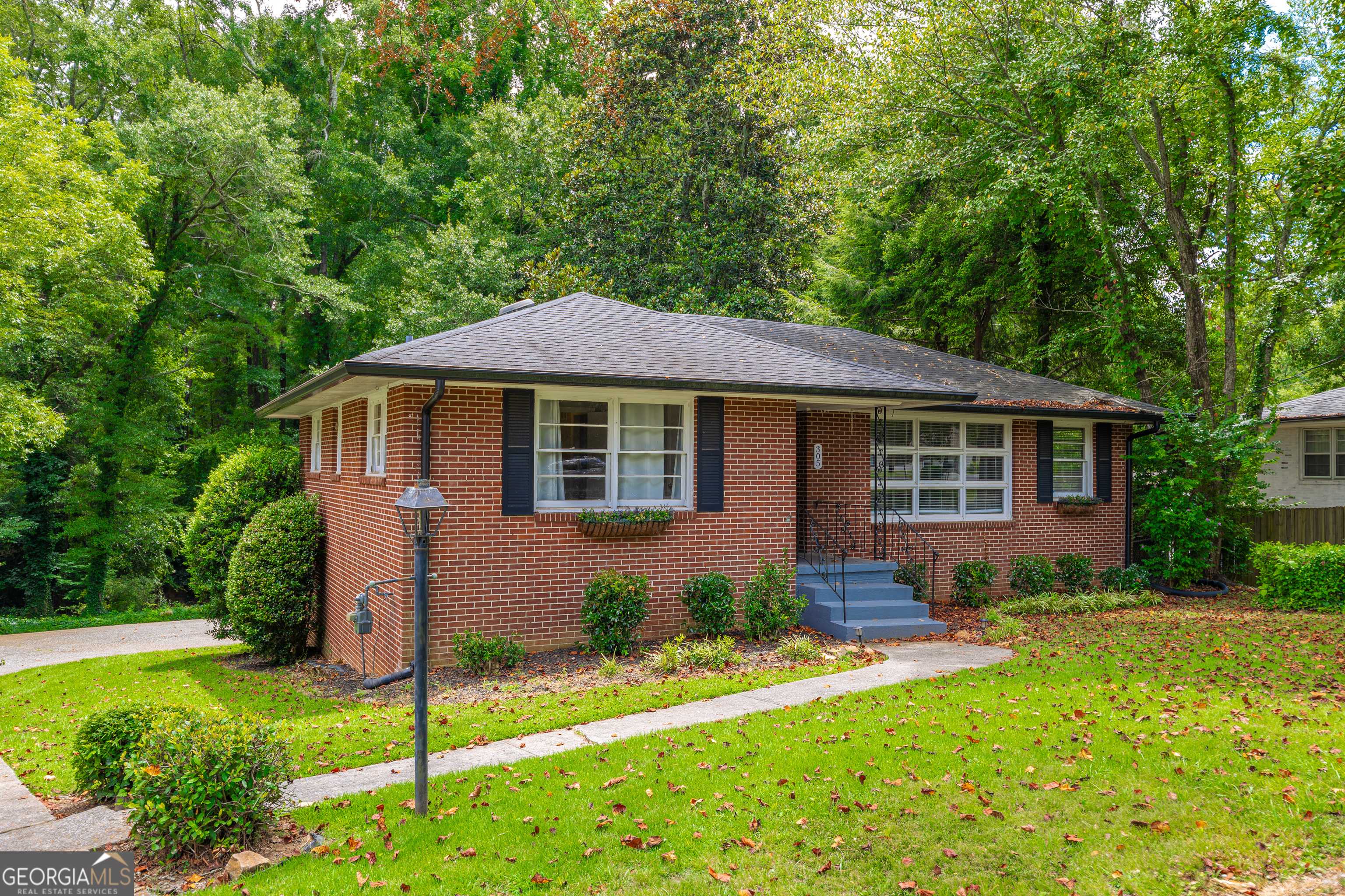 Marietta, GA 30064,305 BROOKWOOD DR