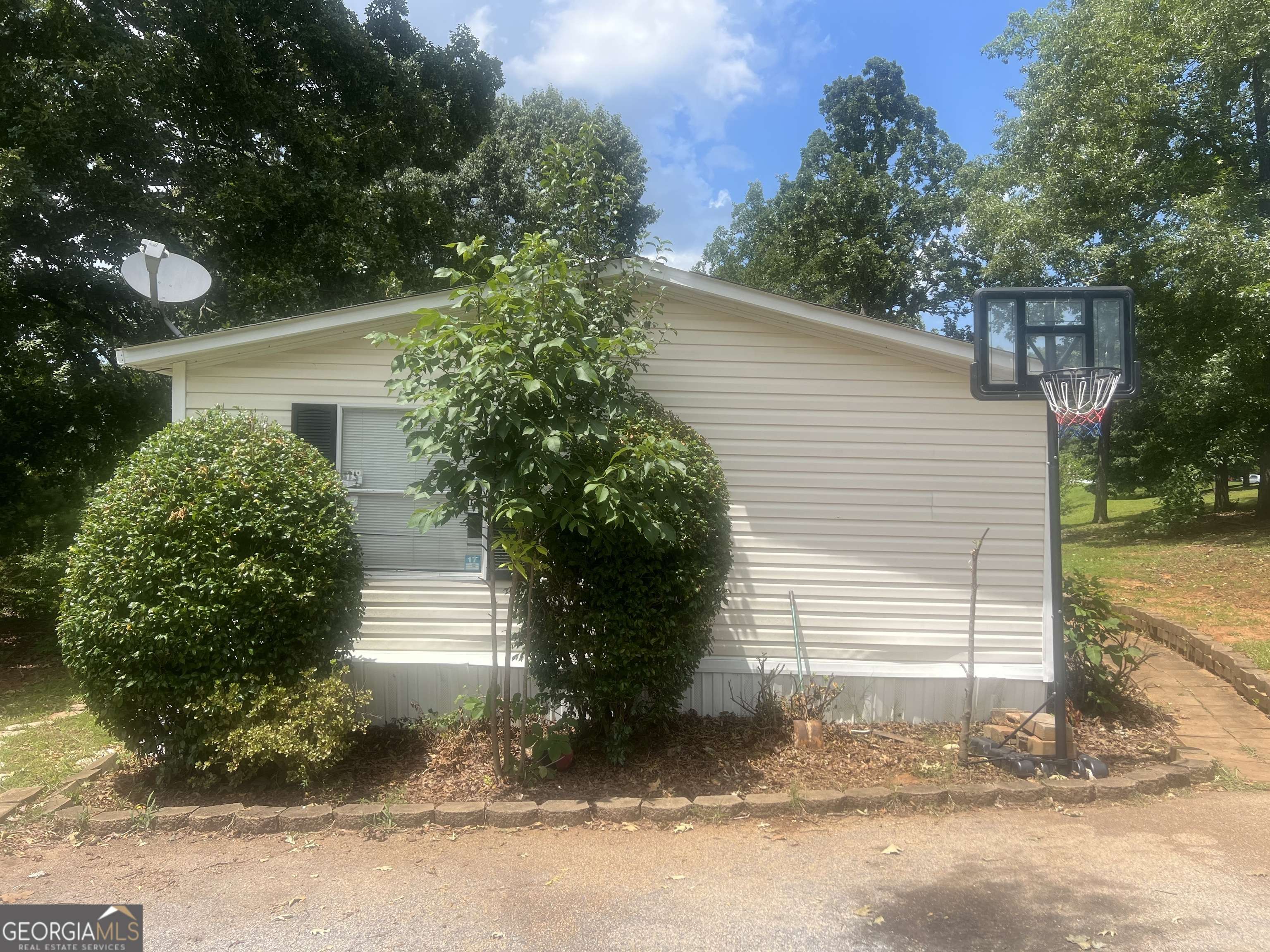 Locust Grove, GA 30248,161 Shawnee Ln