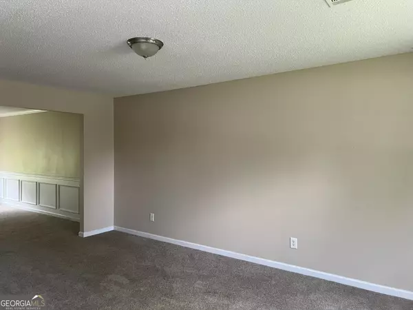 Fairburn, GA 30213,6157 Redtop LOOP