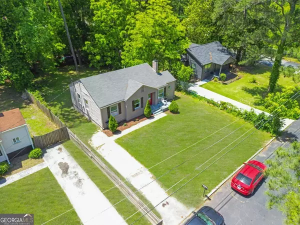 East Point, GA 30344,2115 Pinehurst DR
