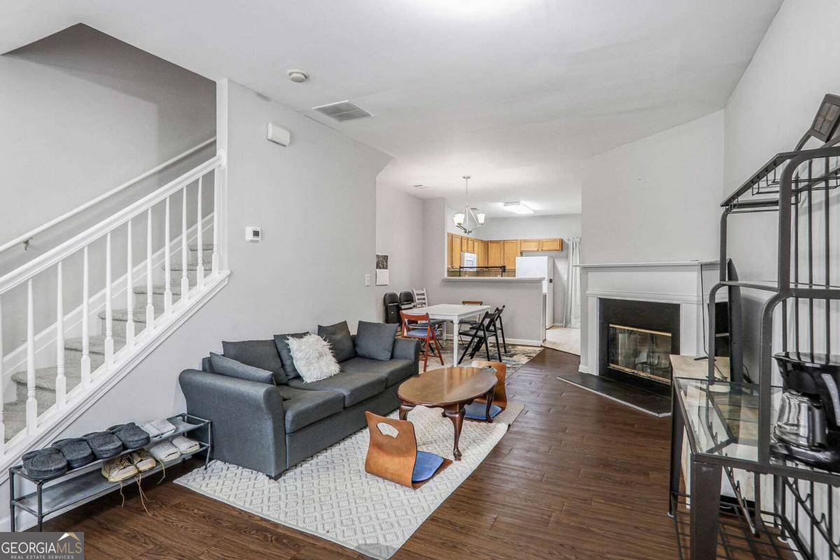 Peachtree Corners, GA 30092,3304 Hidden Cove CIR