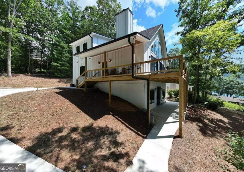 1792 Chatuge Shores RD, Hiawassee, GA 30546