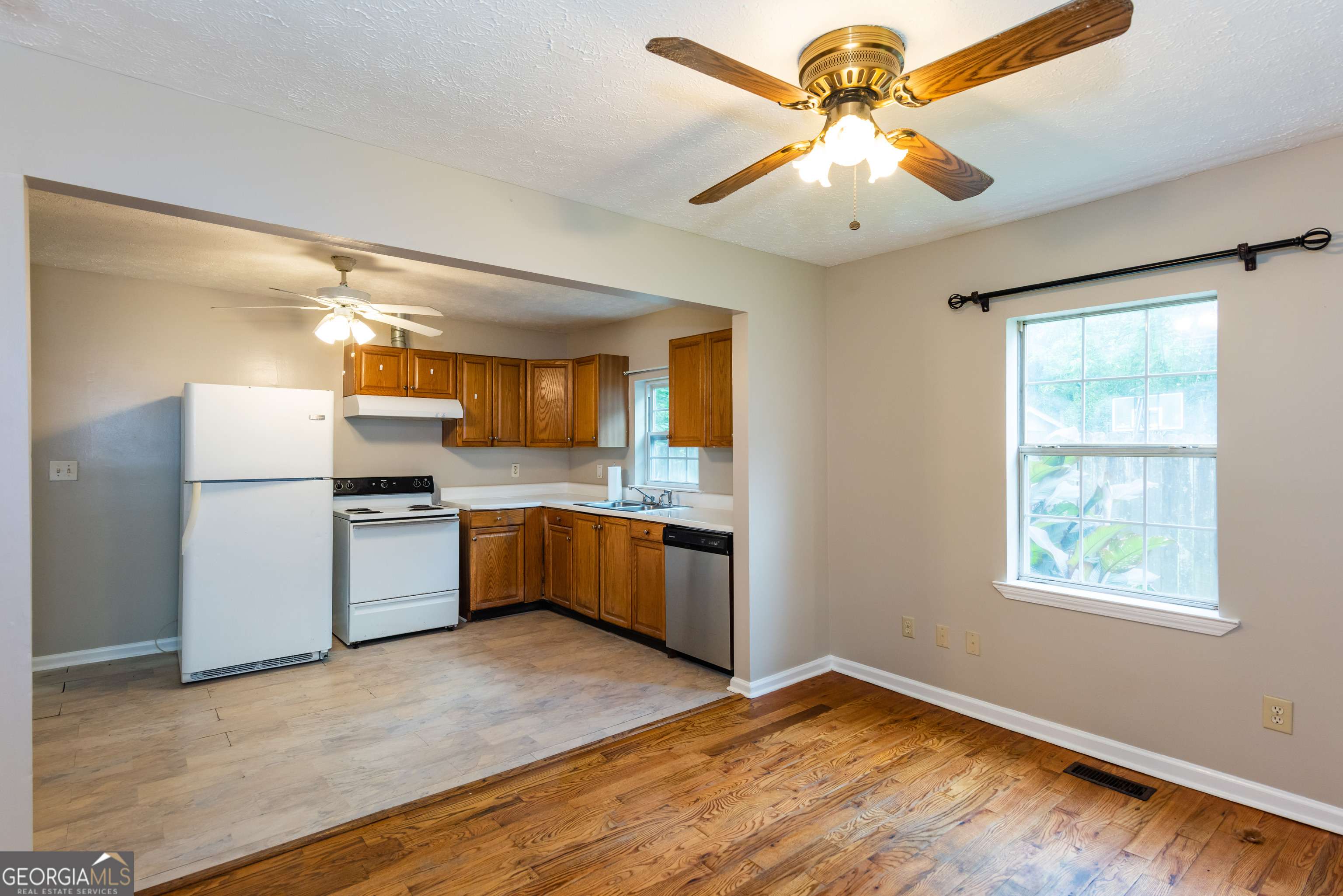 3172 Humphries DR SE #REAR, Atlanta, GA 30354