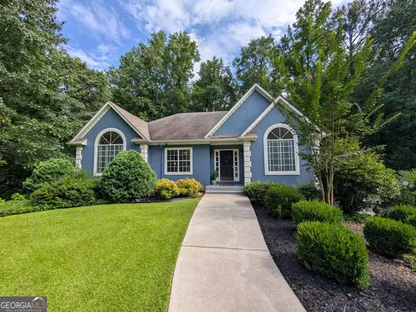 6797 Greenoak DR, Douglasville, GA 30135