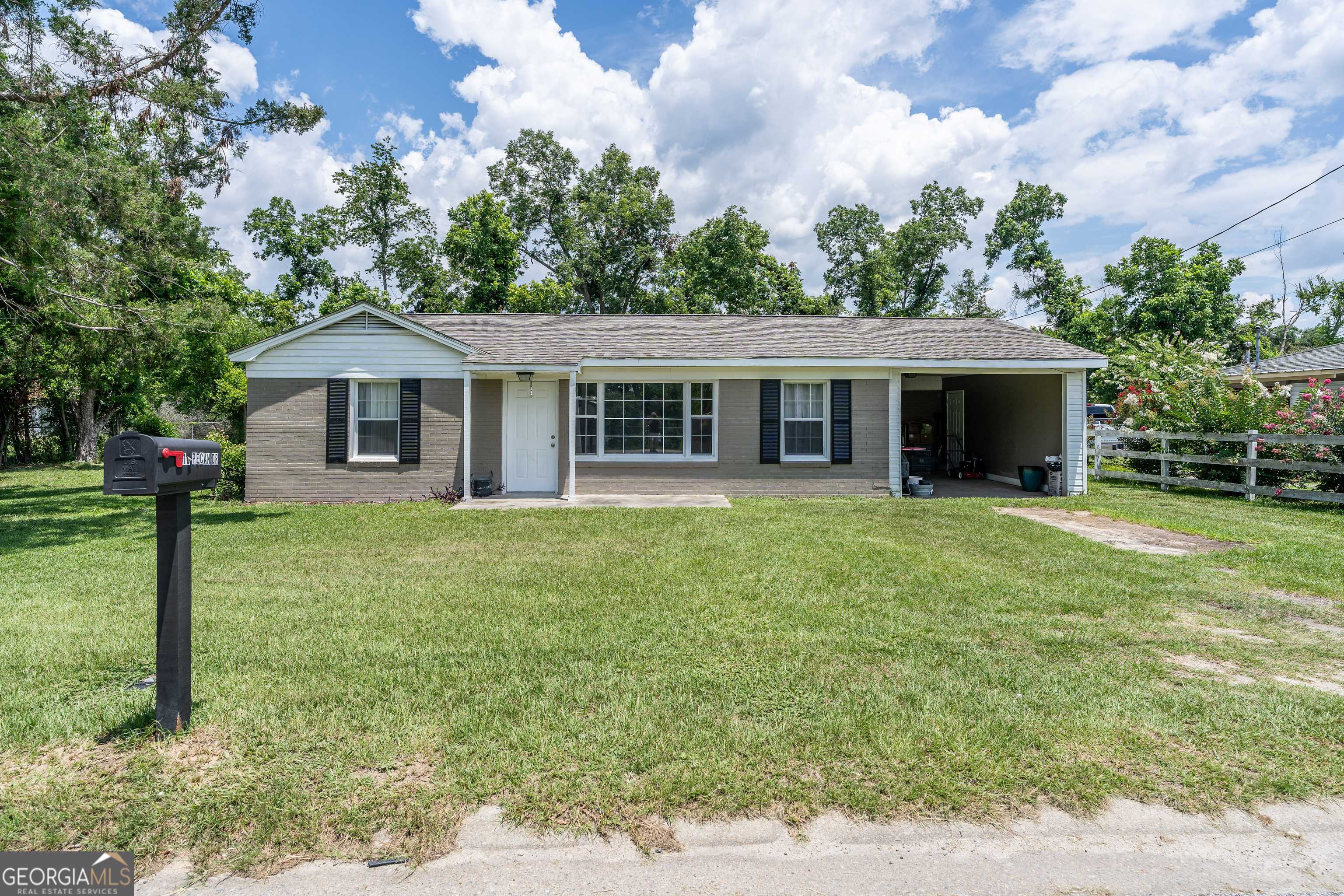 Hazlehurst, GA 31539,10 Pecan DR