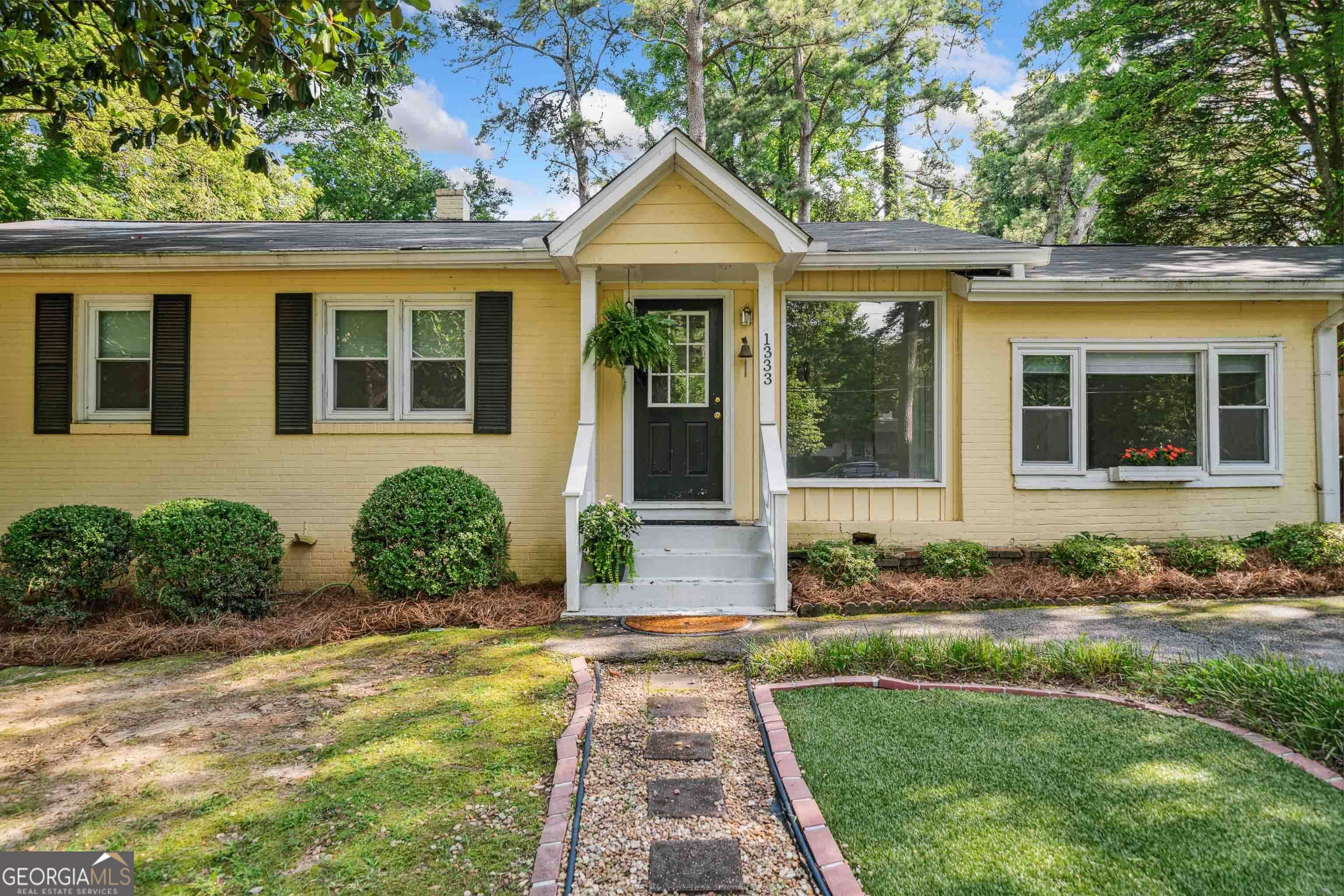 Atlanta, GA 30324,1333 Victor RD NE