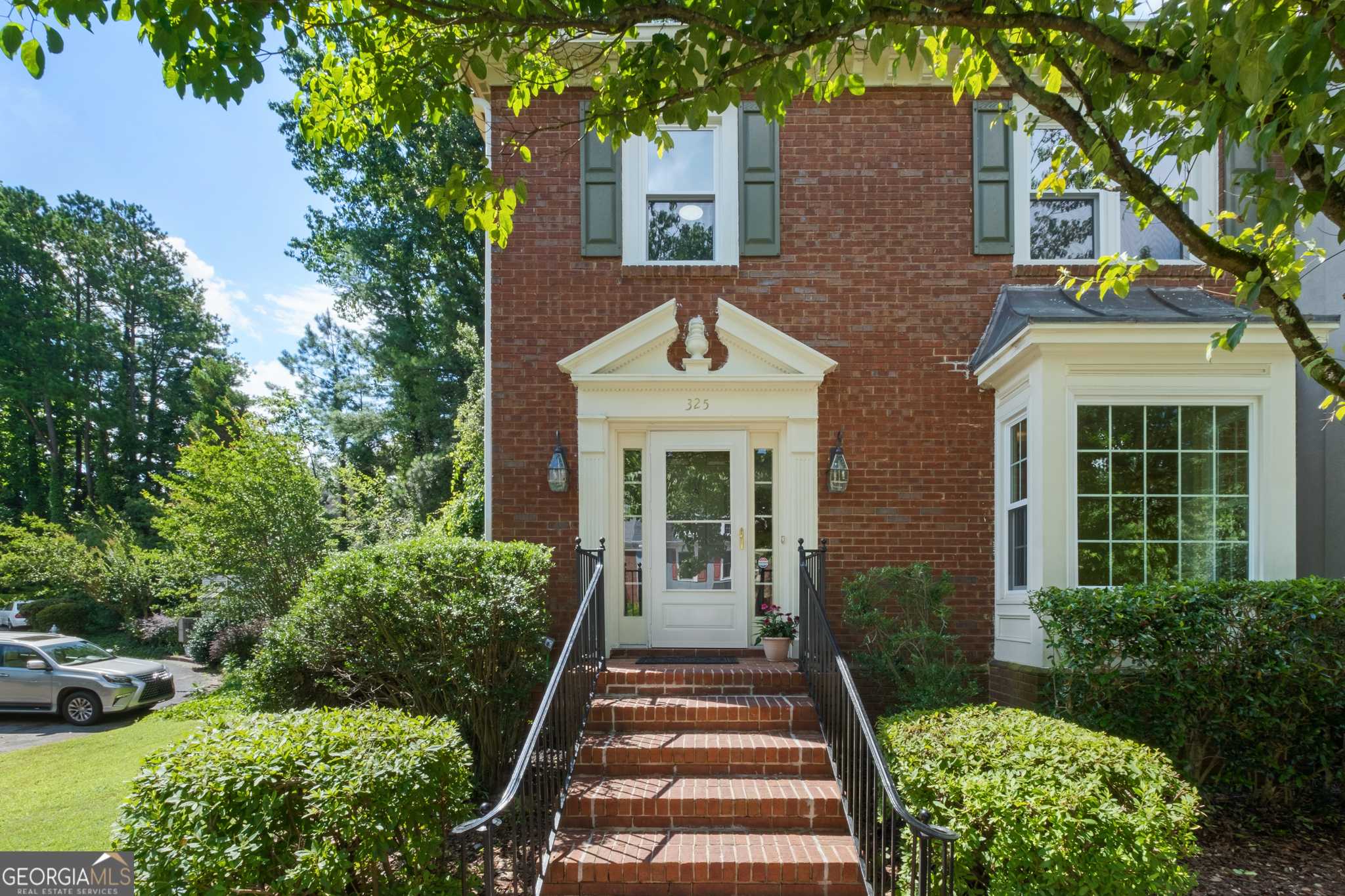 325 Brantley RD, Atlanta, GA 30350