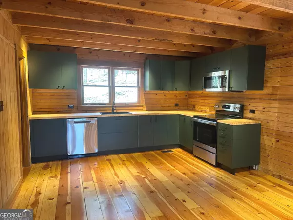 Sautee Nacoochee, GA 30571,68 Star Lake LN